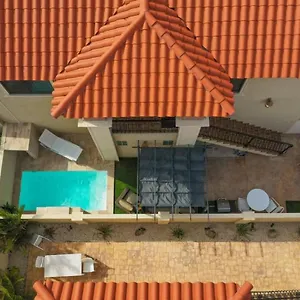  Apartment Wonder In Gold Coast With Private Pool